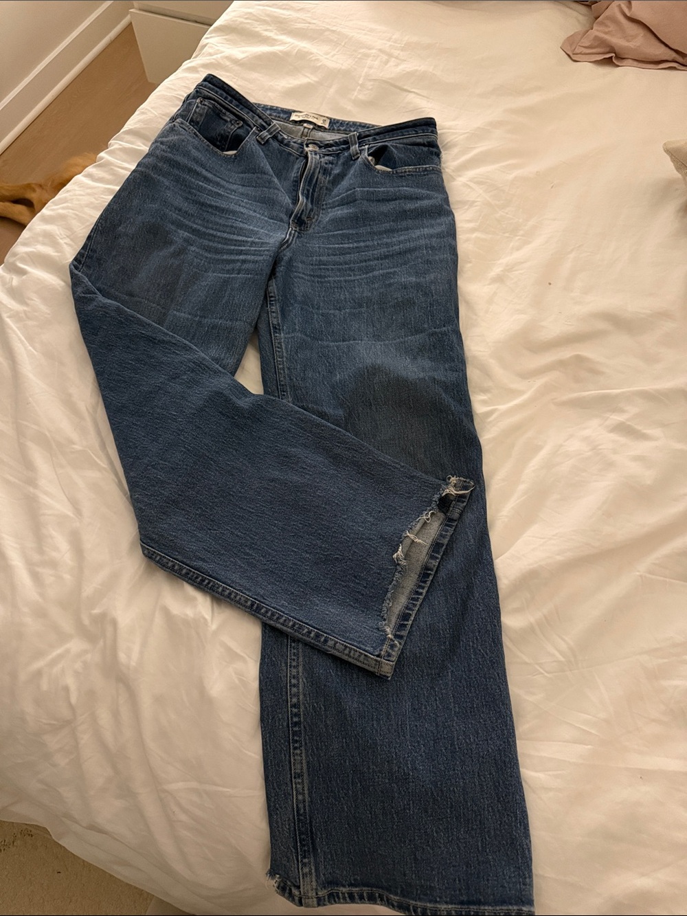 Abercrombie & Fitch The 90’s Relaxed High Rise Jeans Curve Love